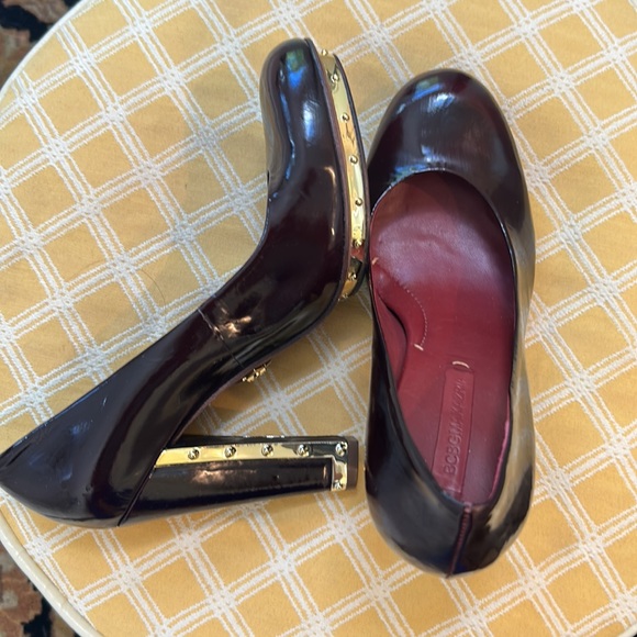 BCBG Max Azria dark red patent leather 4 inch platform heels with gold trim - Picture 2 of 3